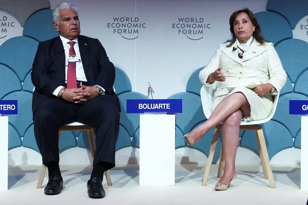 Dina Boluarte en Davos omite muertes en protestas mientras culpa al narcotráfico y celebra una falsa tranquilidad en el Perú